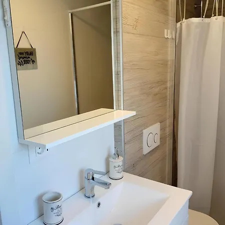 Patrik Apartman Tar-Vabriga