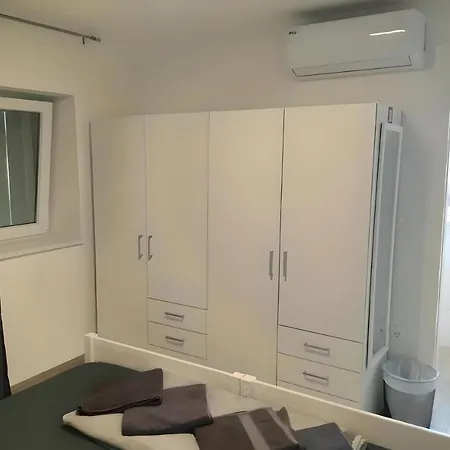 Patrik Apartment